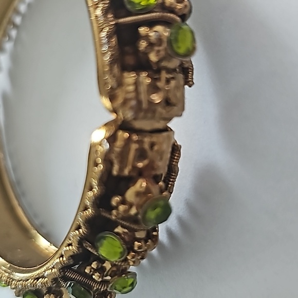 Statement Bracelet - Picture 2 of 4